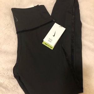 Nike Yoga Luxe Velvet 7/8 Leggings